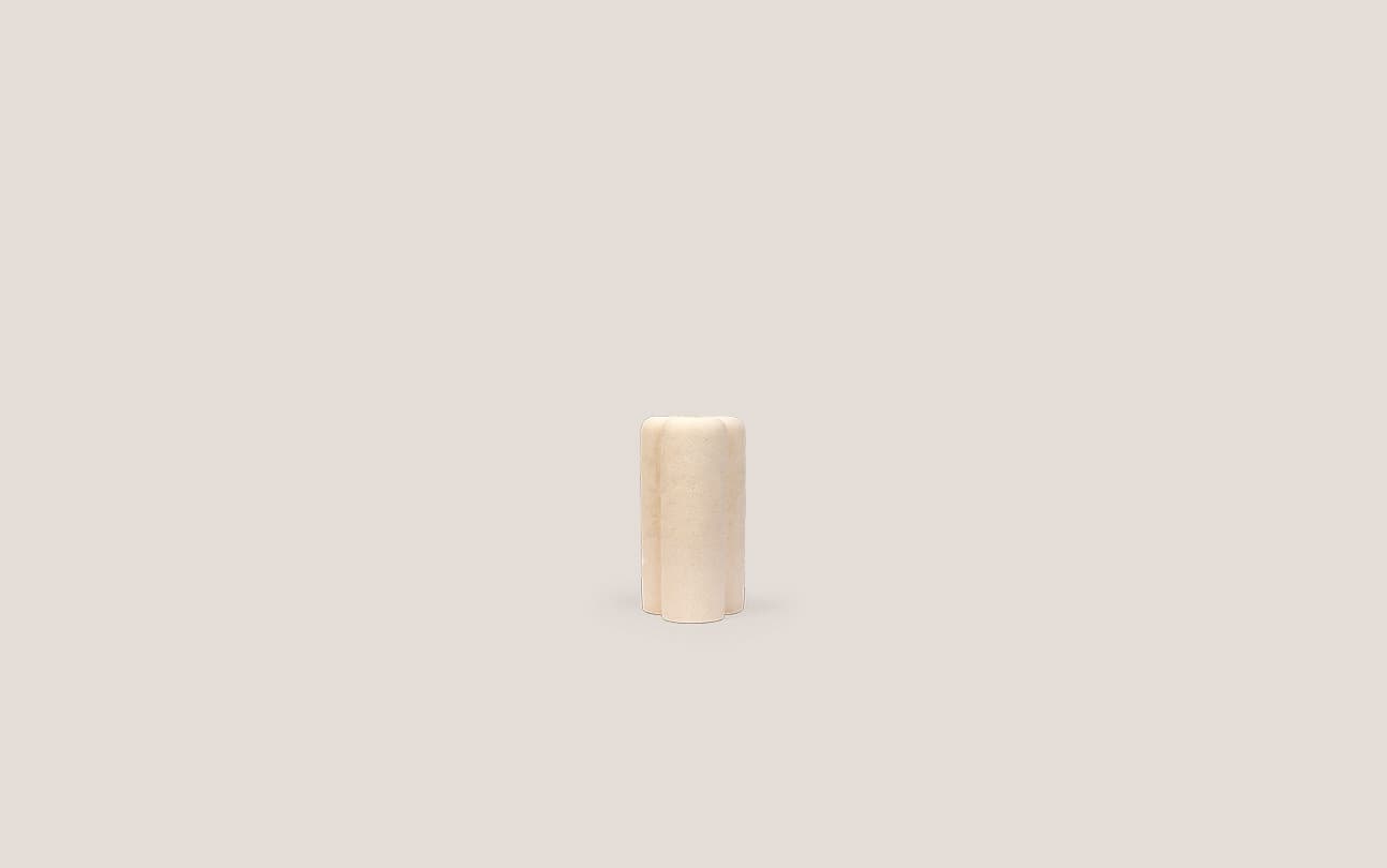 dB Curved Vase